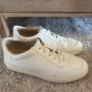 Life Stride Minimalist Cream Leather Lace-Up Sneakers Size 9.5M